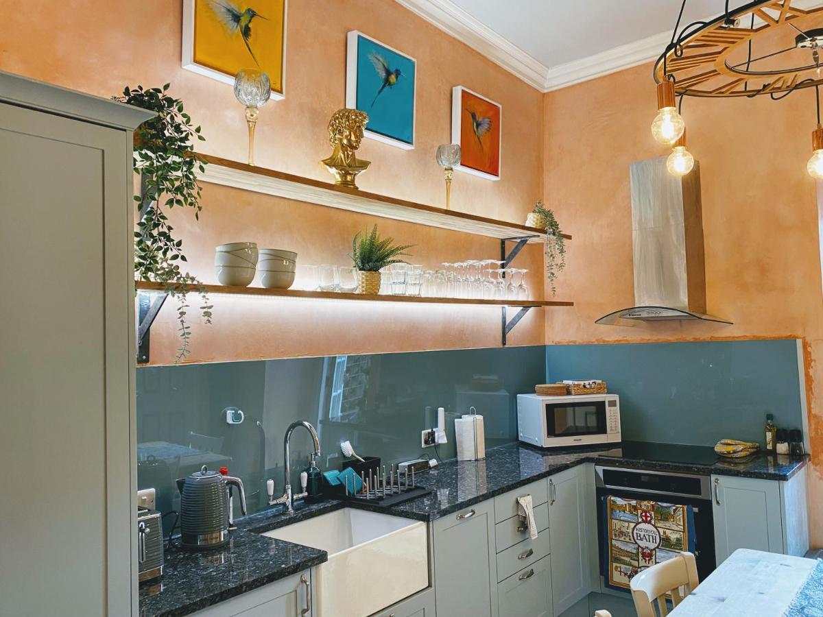 The Pickwick House 2 Bedroom Free Parking Бат Экстерьер фото